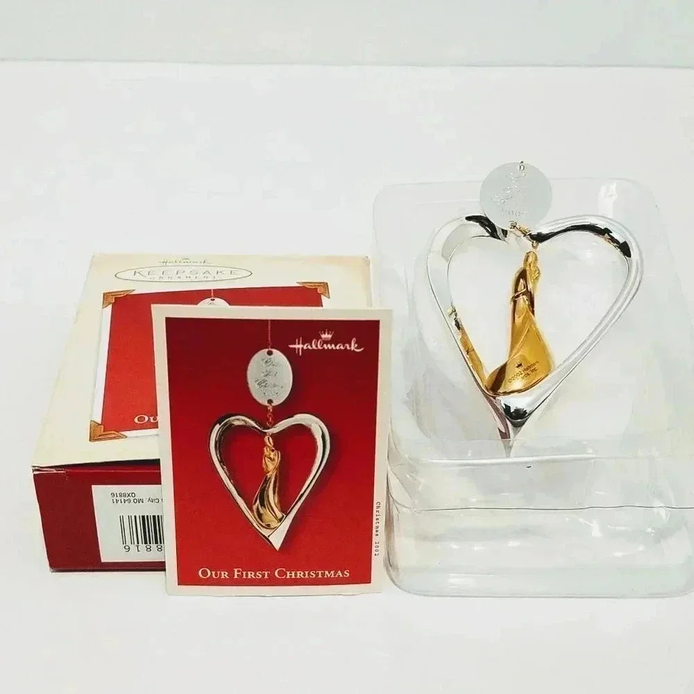 Hallmark Keepsake Ornament 2002 Our 1st Christmas